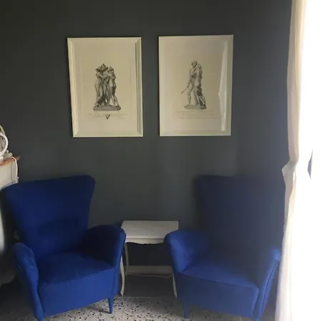 La Mediterranea *
