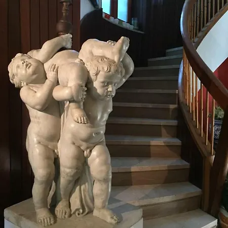 La Mediterranea B&B 파시라노