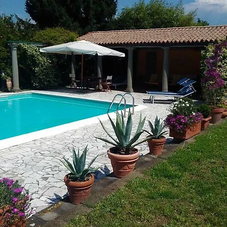 Bed & Breakfast La Mediterranea *