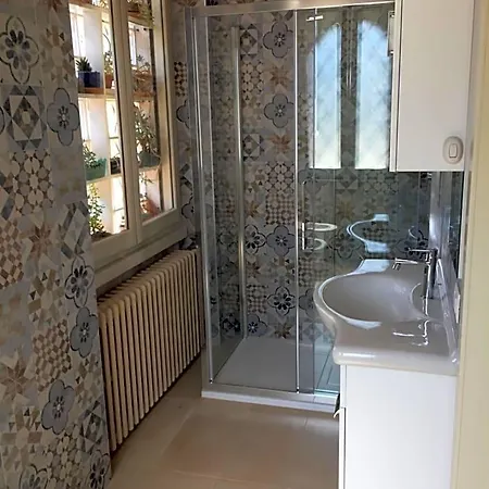 Bed & Breakfast La Mediterranea 3*