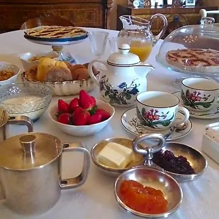 La Mediterranea Bed & Breakfast 3*